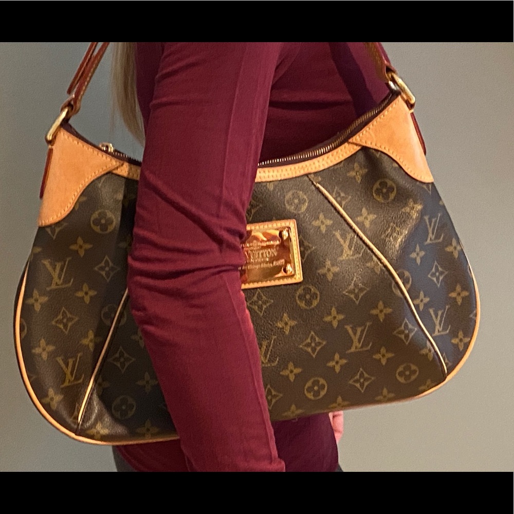 Louis Vuitton Thames GM